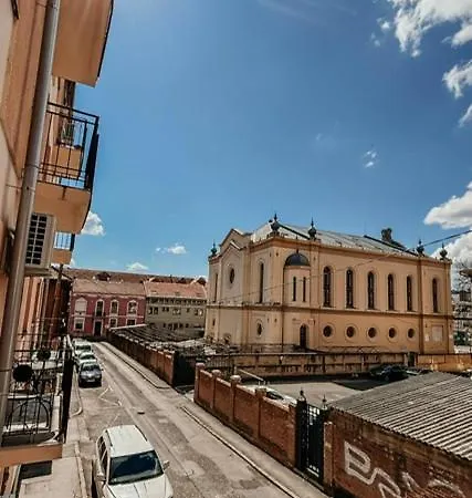 Middle Of The City Apartman 2 Pécs Exterior photo